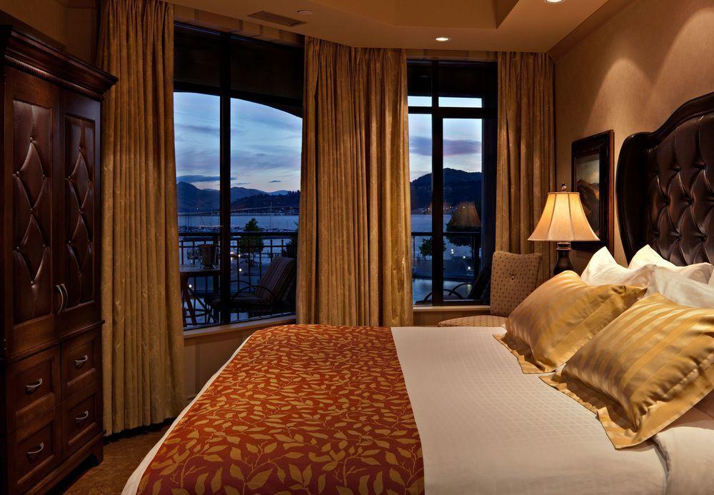 The Royal Kelowna - Bellstar Hotels & Resorts Екстер'єр фото