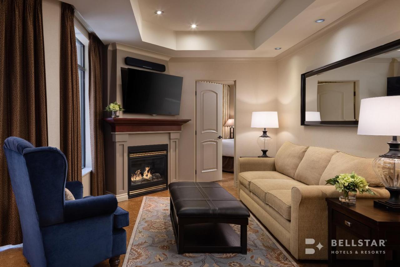 The Royal Kelowna - Bellstar Hotels & Resorts Екстер'єр фото