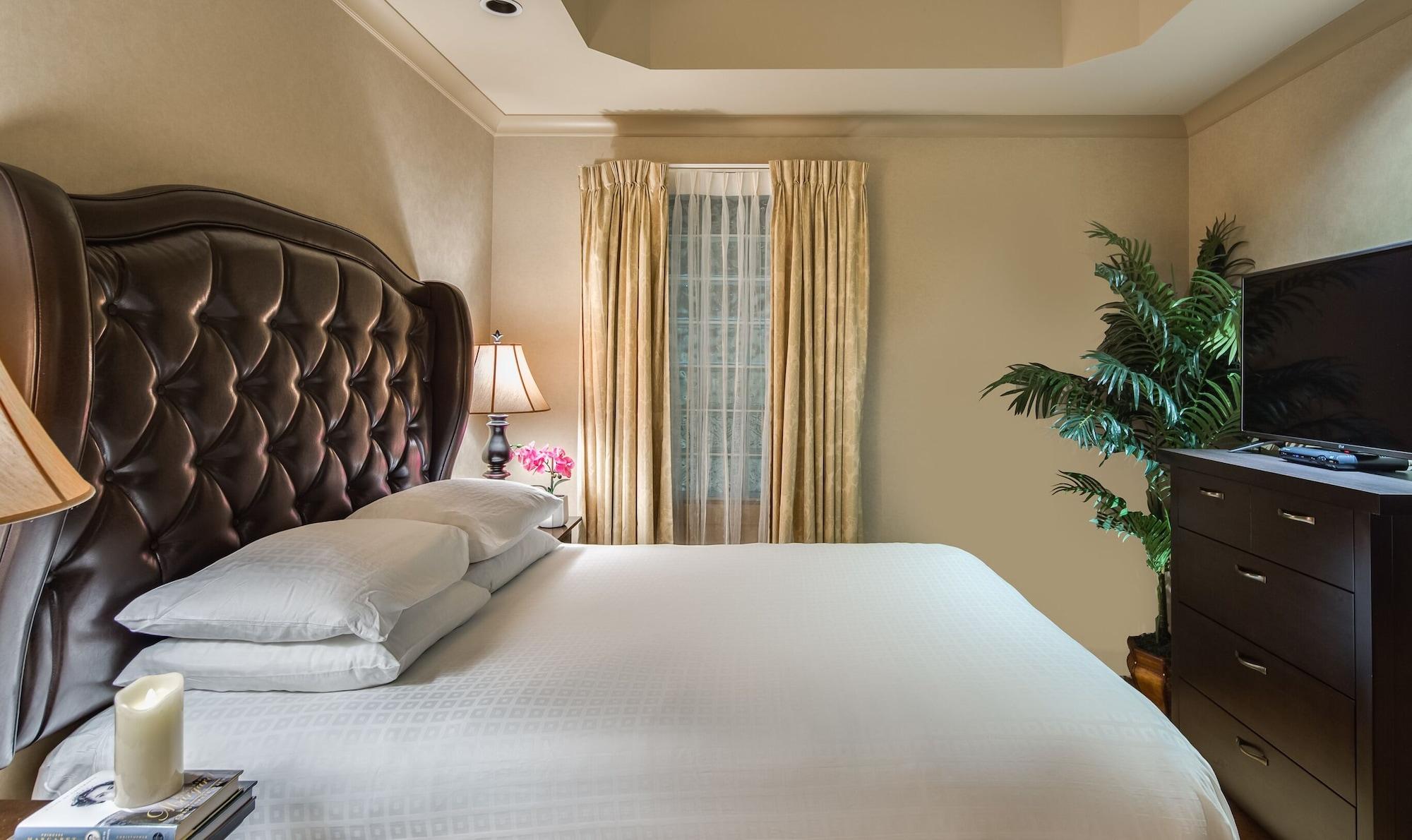The Royal Kelowna - Bellstar Hotels & Resorts Екстер'єр фото