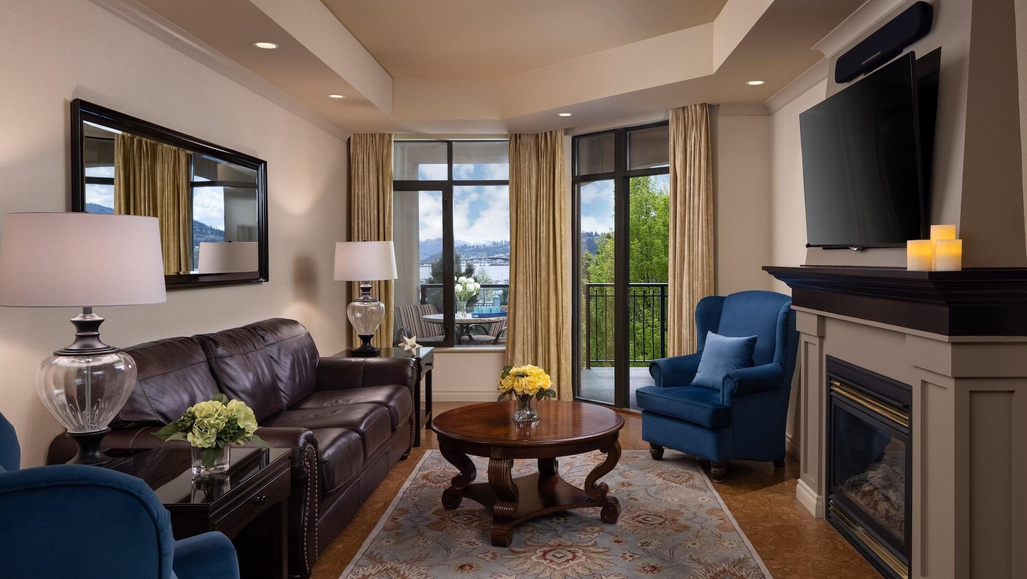 The Royal Kelowna - Bellstar Hotels & Resorts Екстер'єр фото