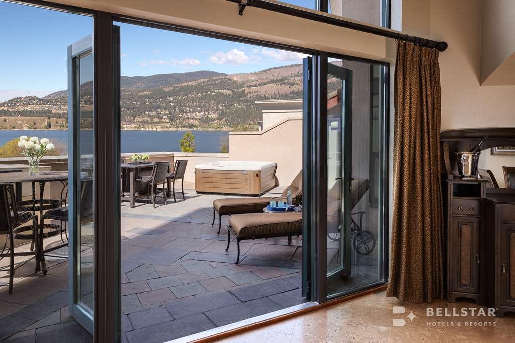 The Royal Kelowna - Bellstar Hotels & Resorts Екстер'єр фото