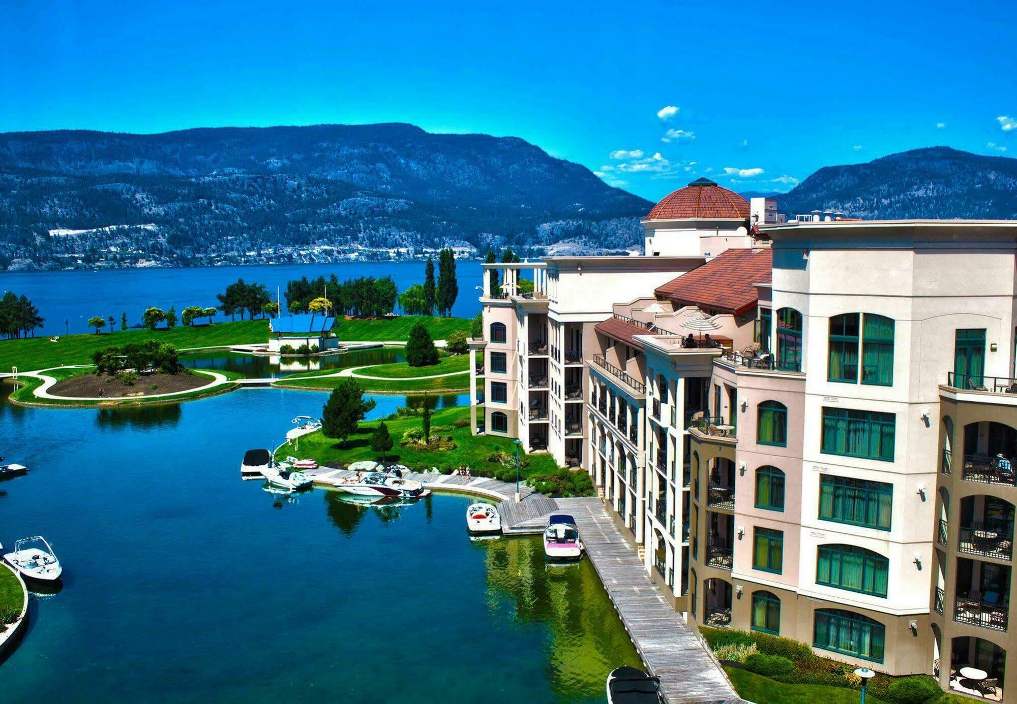 The Royal Kelowna - Bellstar Hotels & Resorts Екстер'єр фото